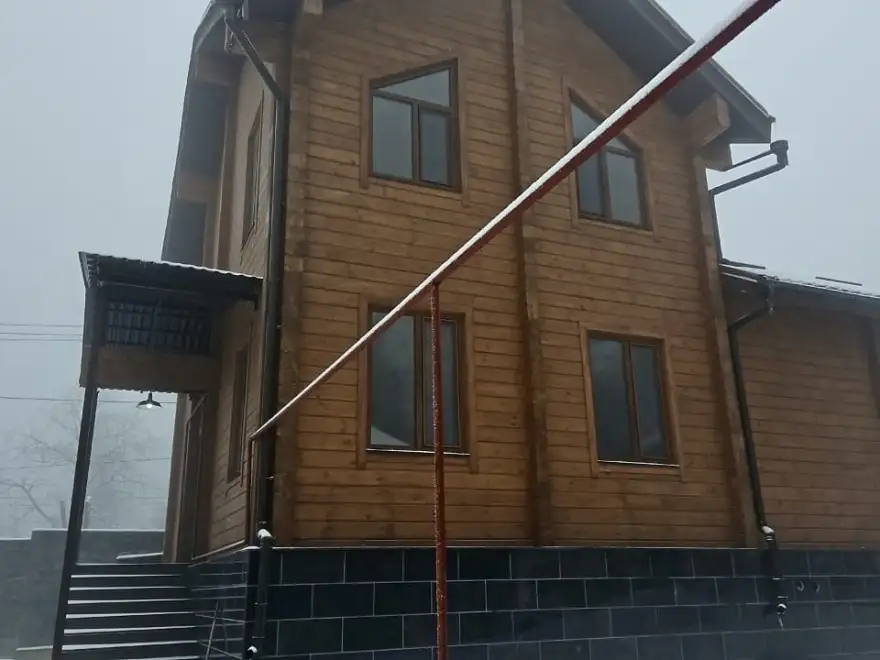 Коттедж из клееного бруса в Алматы