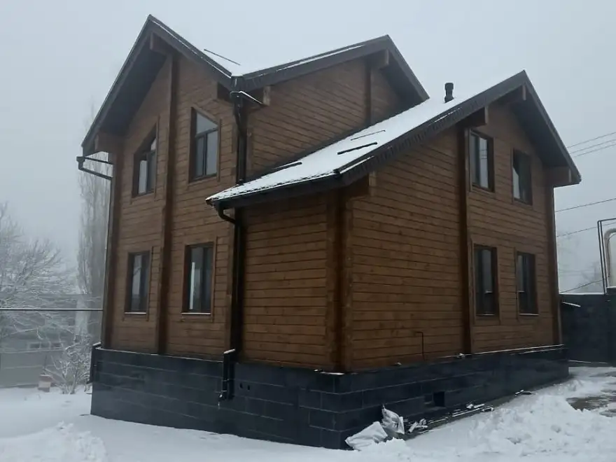 Коттедж из клееного бруса в Алматы