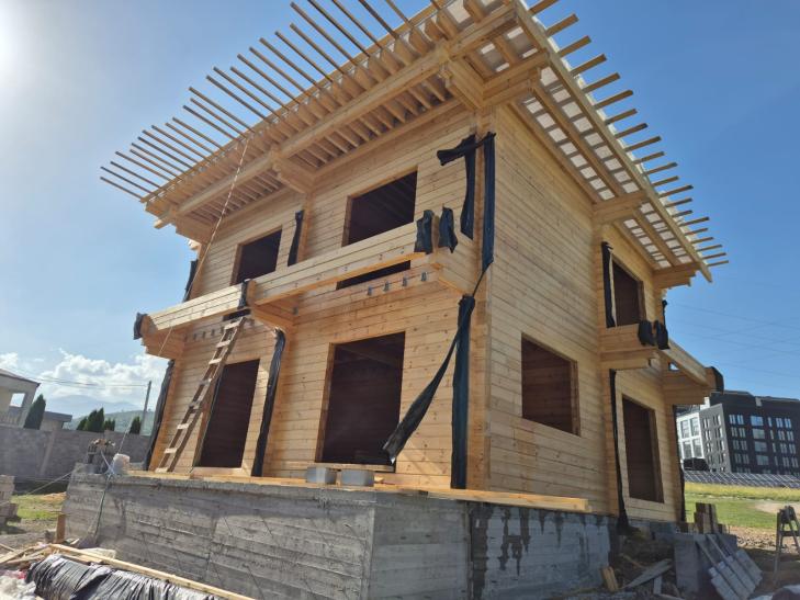 Загородный дом из бруса в Армении